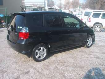 2005 Honda Fit Photos