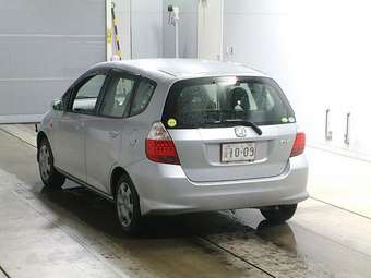 2005 Honda Fit Photos