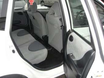 2005 Honda Fit Pictures