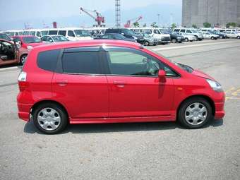 2005 Honda Fit Images