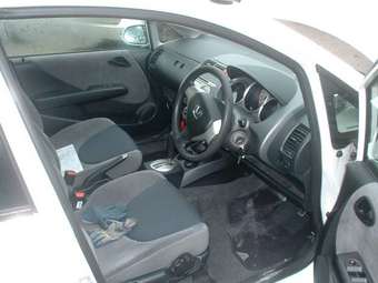 2005 Honda Fit Pictures
