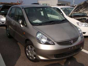 2005 Honda Fit Pictures