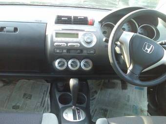 2005 Honda Fit Pics