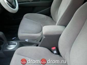 2005 Honda Fit Pictures
