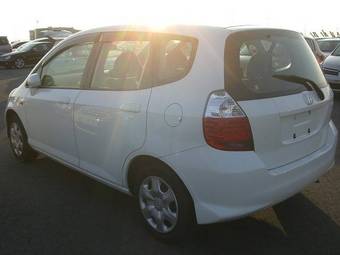 2005 Honda Fit Pictures