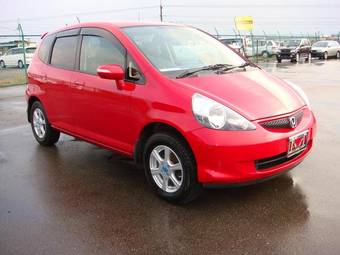 2005 Honda Fit Photos