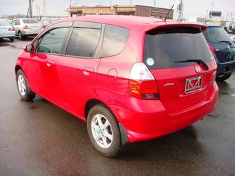 2005 Honda Fit Wallpapers