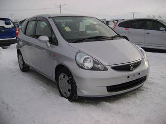 2005 Honda Fit Pictures