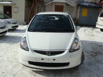 2005 Honda Fit Pictures