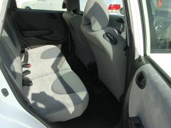 2005 Honda Fit Pictures