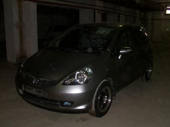 2005 Honda Fit Pictures