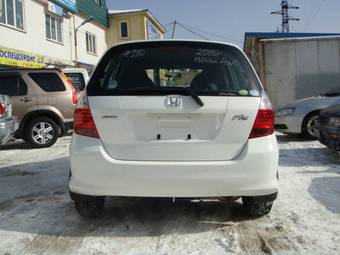 2005 Honda Fit Pictures