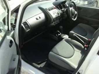 2005 Honda Fit Pics