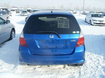 2005 Honda Fit Pictures