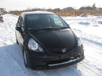 2005 Honda Fit Pics