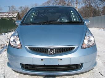 2005 Honda Fit Photos