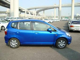 2005 Honda Fit Photos