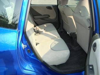 2005 Honda Fit Pictures