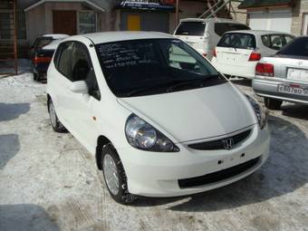 2005 Honda Fit Photos