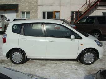 2005 Honda Fit Photos