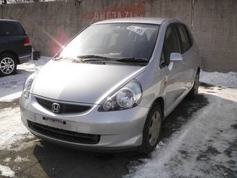 2005 Honda Fit Pics