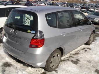 2005 Honda Fit Pictures