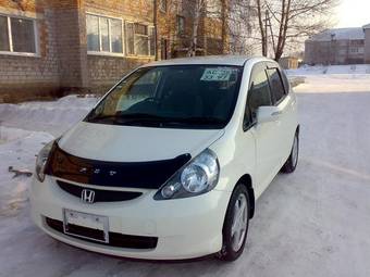 2005 Honda Fit Photos