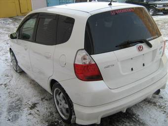 2005 Honda Fit Pictures