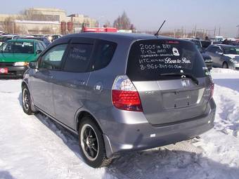 2005 Honda Fit Photos