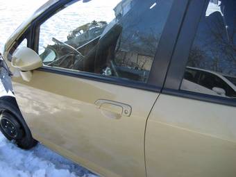2005 Honda Fit Wallpapers