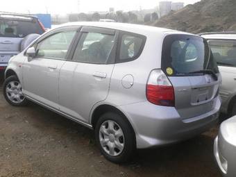 2005 Honda Fit Pictures