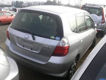 2005 Honda Fit Pics