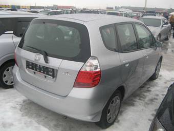 2005 Honda Fit Photos