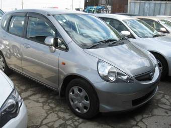 2005 Honda Fit Photos