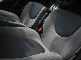2005 Honda Fit Images