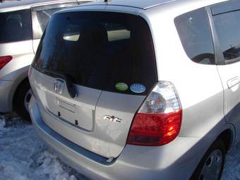 2005 Honda Fit Photos