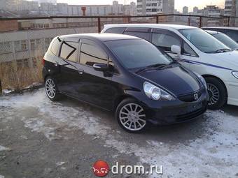 2005 Honda Fit Pictures