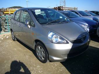 2005 Honda Fit Photos