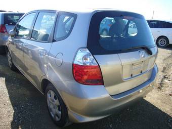 2005 Honda Fit Pictures