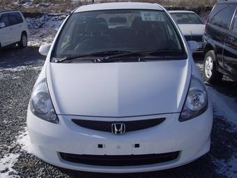 2005 Honda Fit Pictures