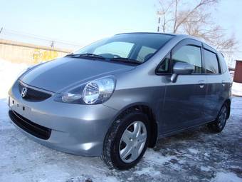 2005 Honda Fit Pictures