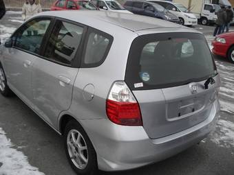 2005 Honda Fit Pictures