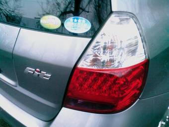 2005 Honda Fit Pictures