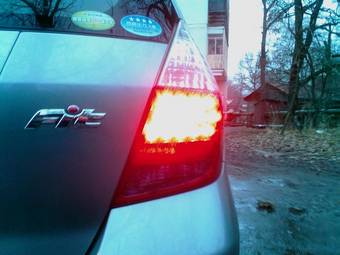 2005 Honda Fit Photos