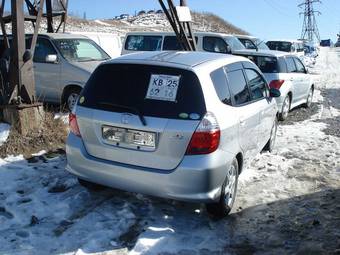 2005 Honda Fit Pictures