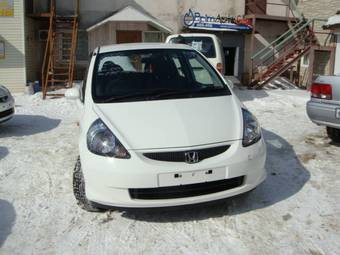 2005 Honda Fit Photos