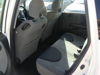 2005 Honda Fit Pics