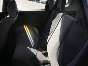 2005 Honda Fit Pics
