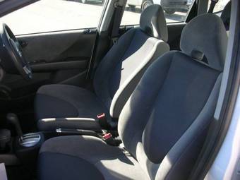 2005 Honda Fit Pictures