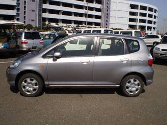 2005 Honda Fit Pictures